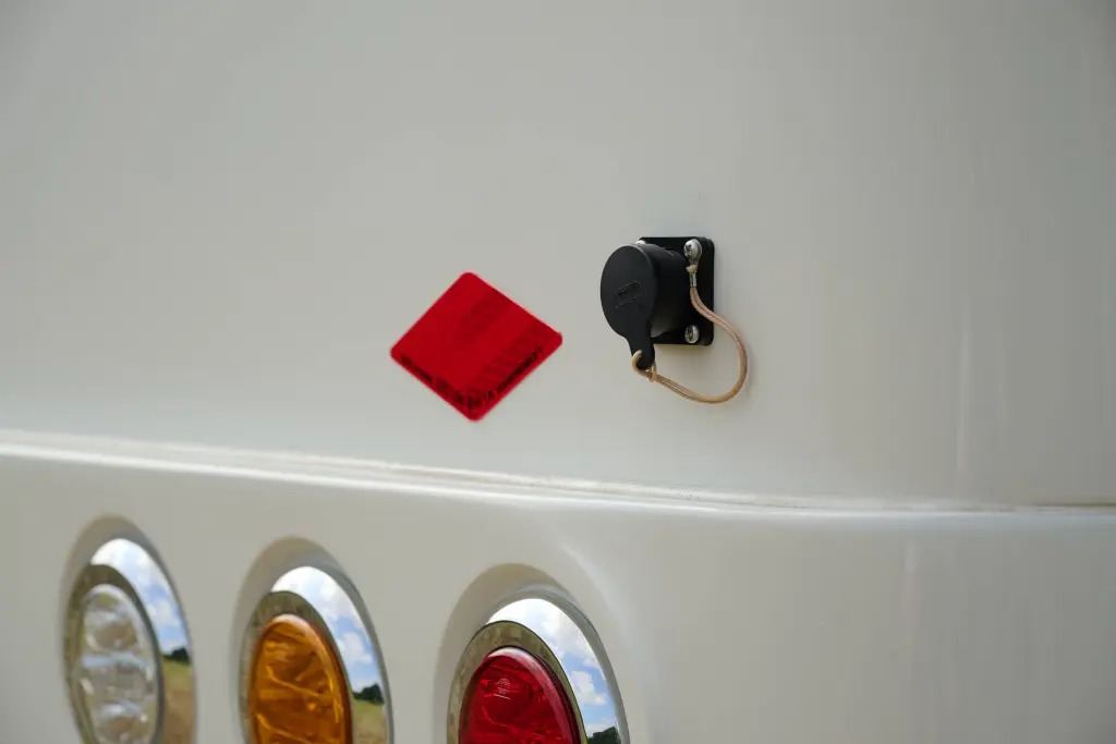 外部AC入力&3連ライト